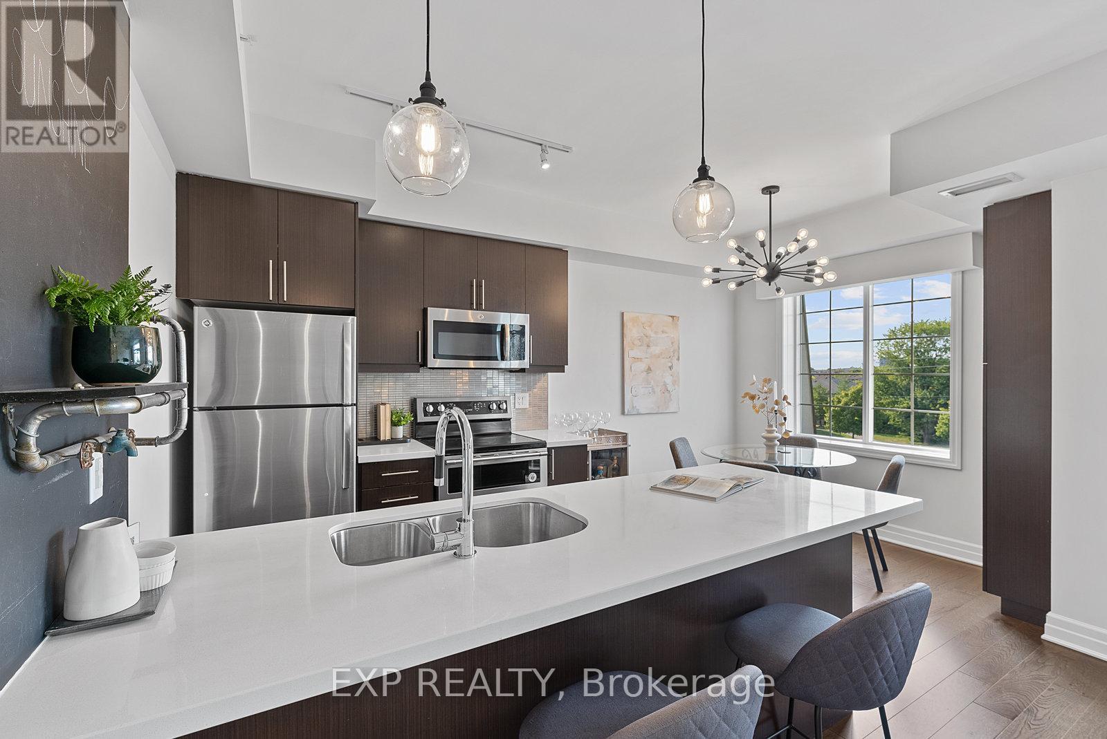 325 - 2300 Upper Middle Road W, Oakville, Ontario  L6M 0T4 - Photo 10 - W12437545