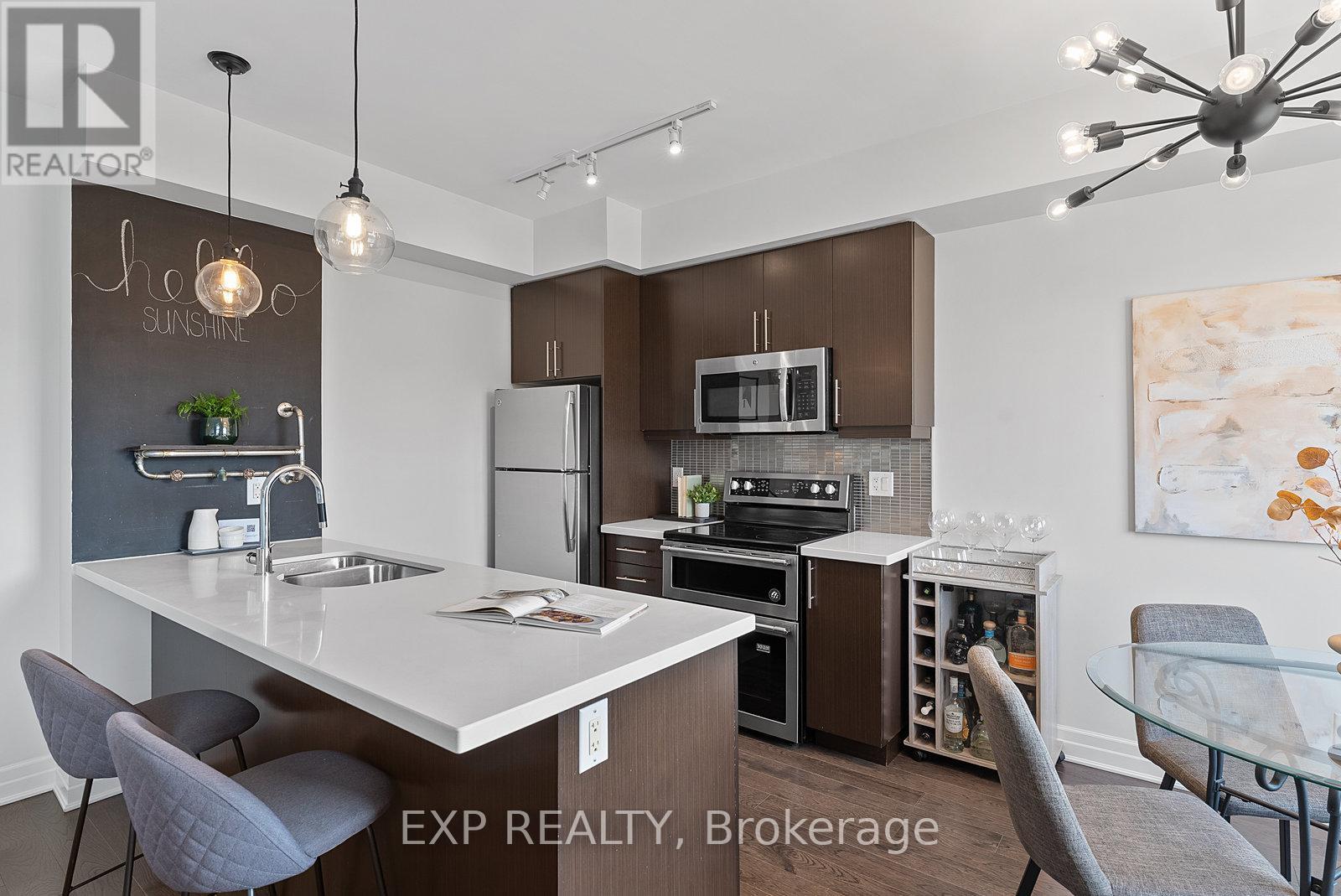 325 - 2300 Upper Middle Road W, Oakville, Ontario  L6M 0T4 - Photo 12 - W12437545