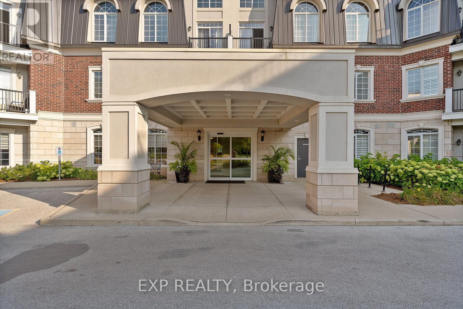 325 - 2300 Upper Middle Road W, Oakville, Ontario  L6M 0T4 - Photo 37 - W12437545