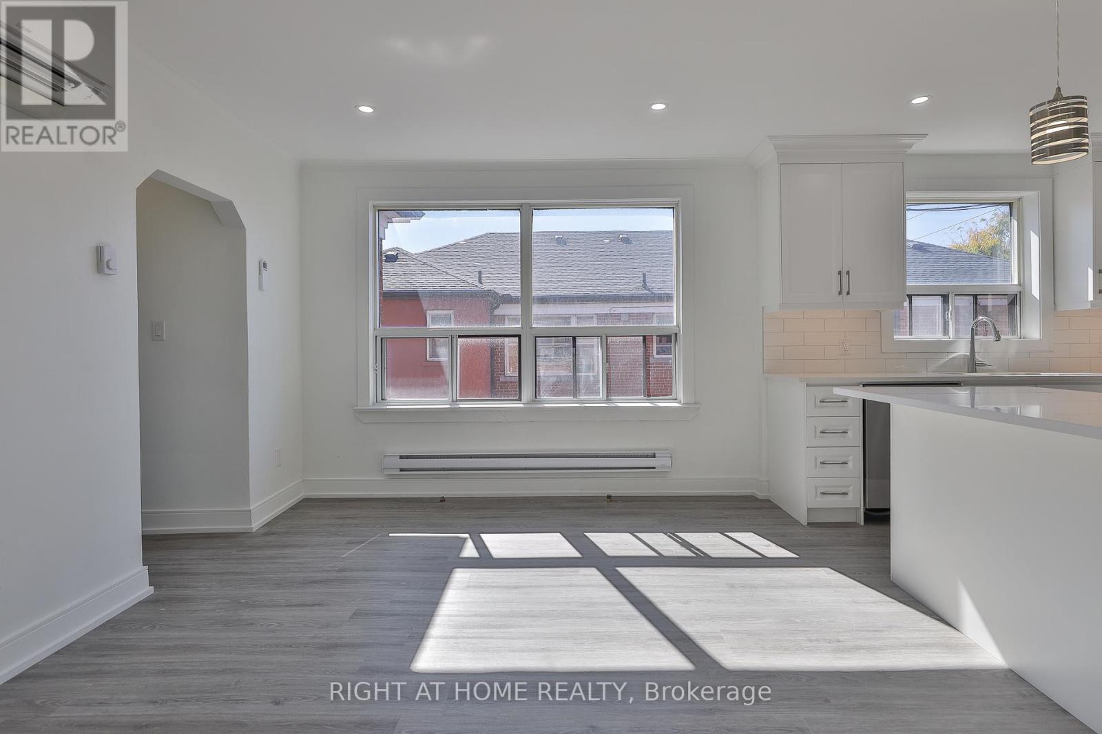 7 - 2841 Keele Street, Toronto, Ontario  M3M 2G7 - Photo 10 - W12437547