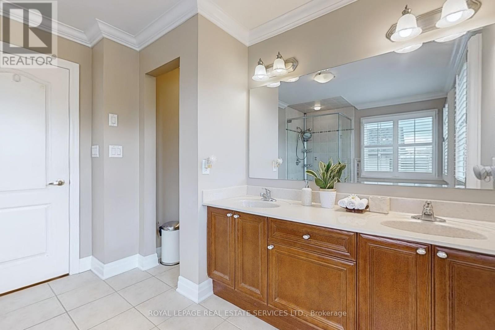 659 Hood Terrace, Milton, Ontario  L9T 0H1 - Photo 19 - W12437550