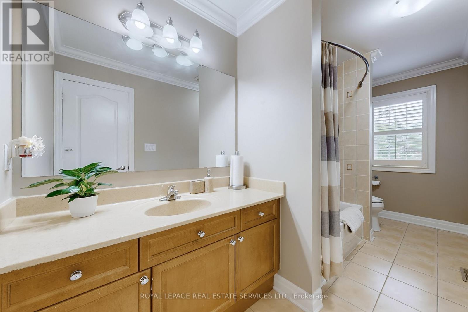 659 Hood Terrace, Milton, Ontario  L9T 0H1 - Photo 25 - W12437550