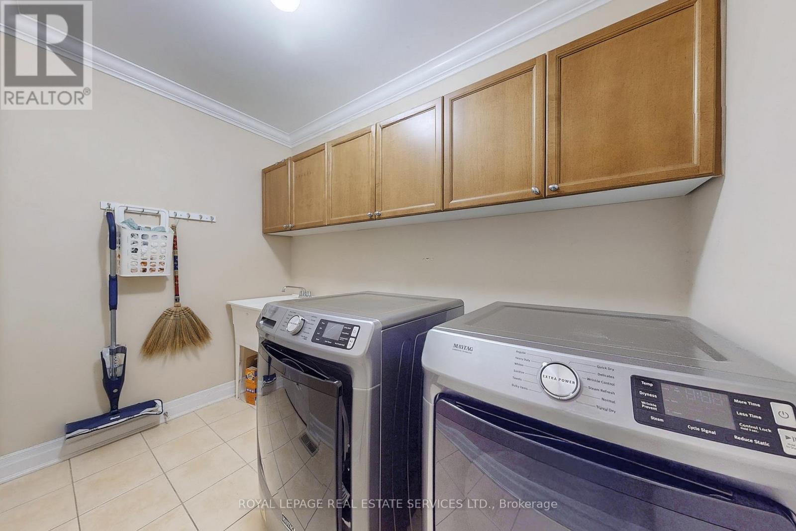 659 Hood Terrace, Milton, Ontario  L9T 0H1 - Photo 26 - W12437550