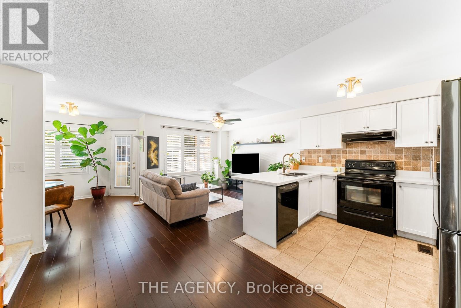 87 - 620 Ferguson Drive, Milton, Ontario  L9T 0M8 - Photo 6 - W12437592