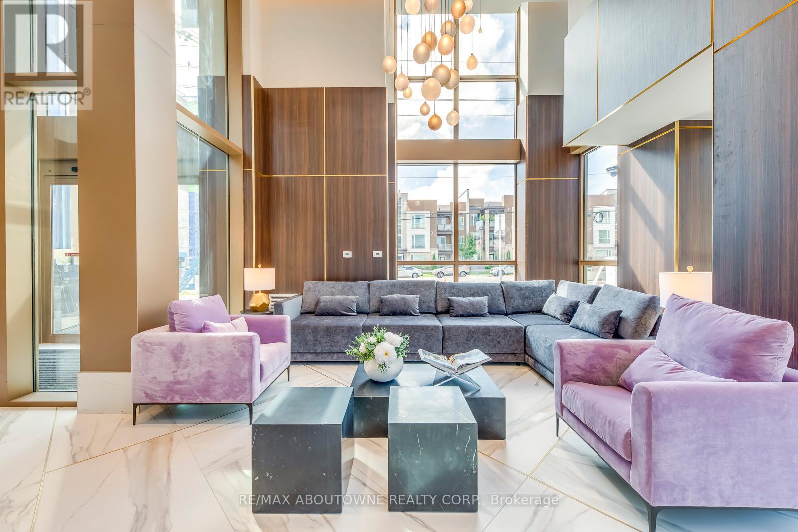 307 - 2343 Khalsa Gate, Oakville, Ontario  L6M 5R6 - Photo 4 - W12437604