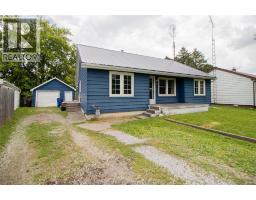 37 Oriole PARKWAY