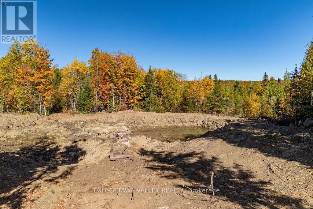1000 Rosien Road, Bonnechere Valley, Ontario  K0J 1T0 - Photo 12 - X12437696