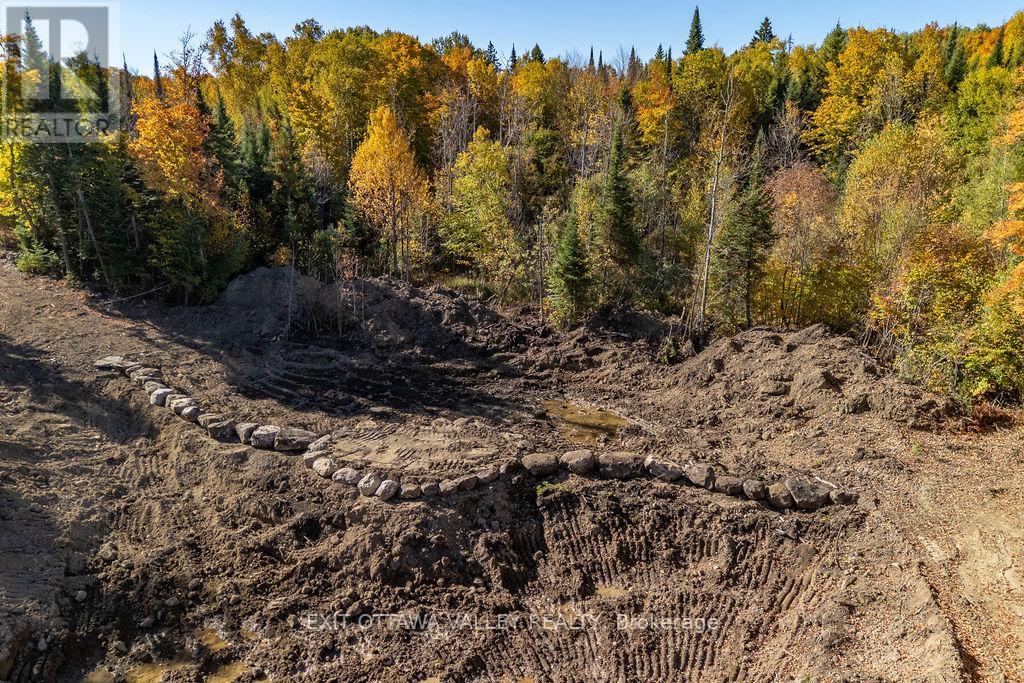 1000 Rosien Road, Bonnechere Valley, Ontario  K0J 1T0 - Photo 18 - X12437696