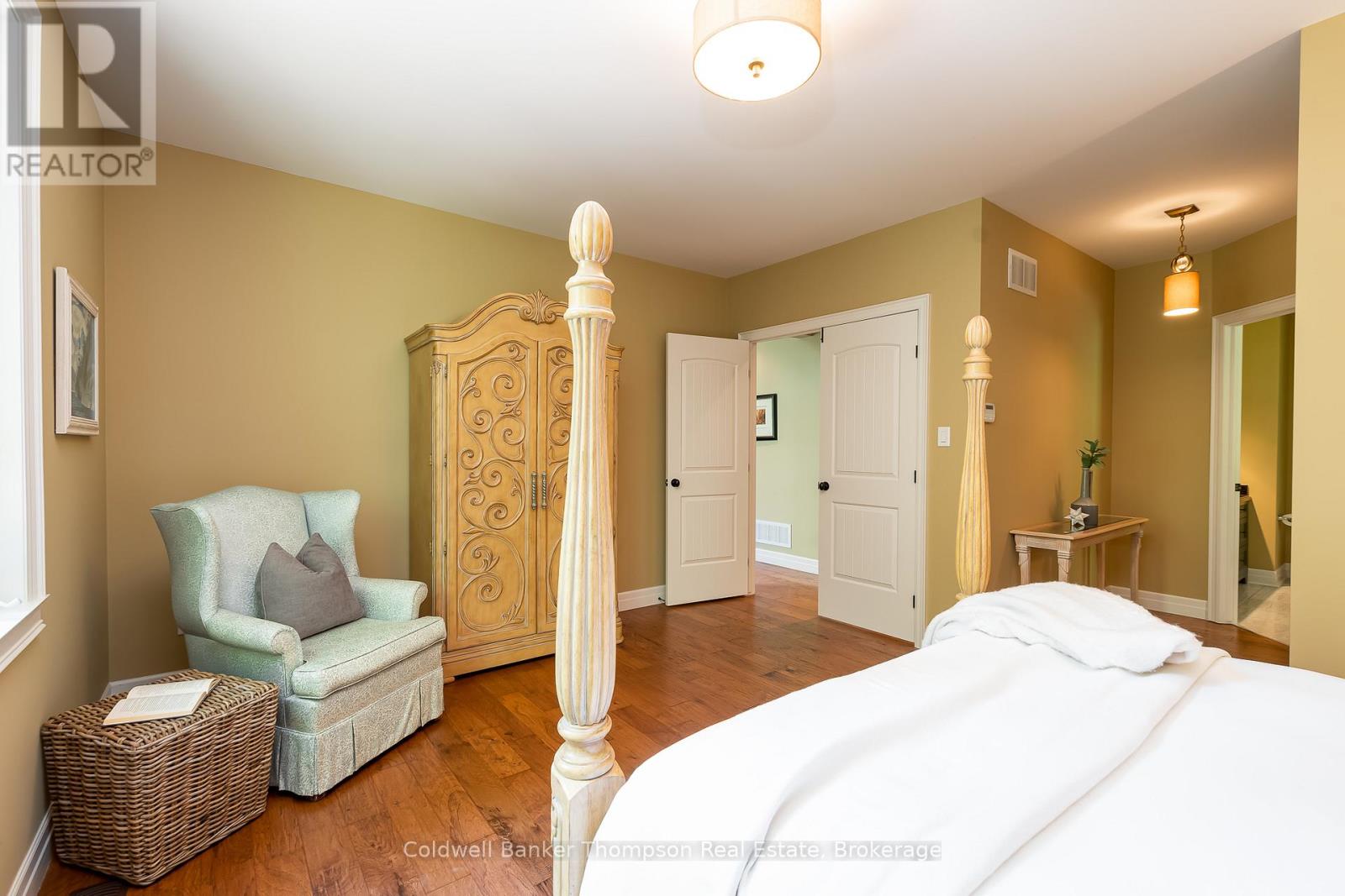 11 Forest Hill Lane, Huntsville, Ontario  P1H 2N5 - Photo 22 - X12360361