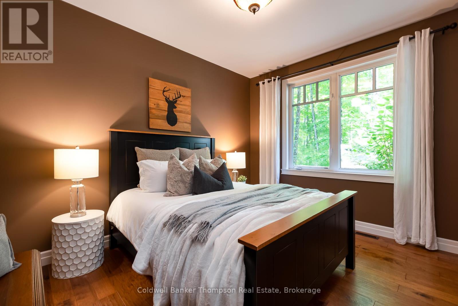 11 Forest Hill Lane, Huntsville, Ontario  P1H 2N5 - Photo 8 - X12360361