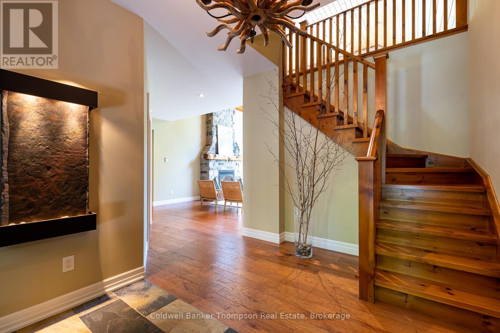 11 Forest Hill Lane, Huntsville, Ontario  P1H 2N5 - Photo 6 - X12360361