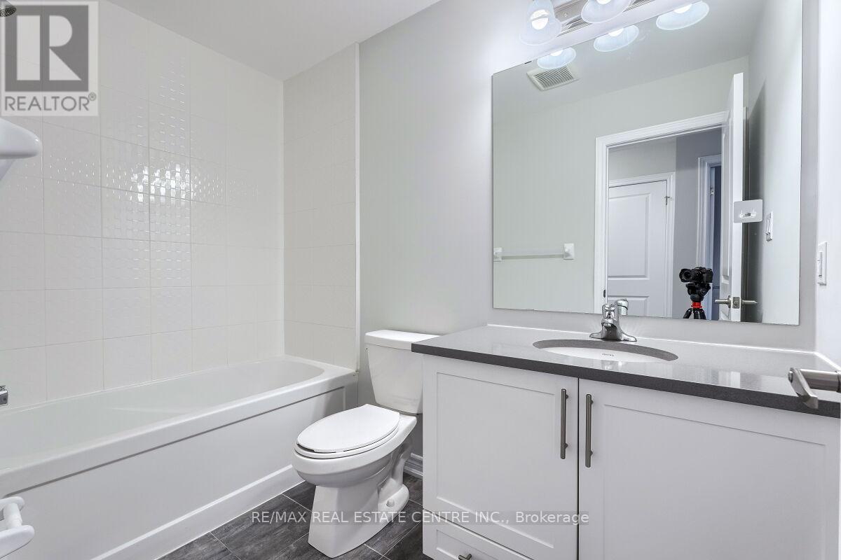 12 Rapids Lane, Hamilton, Ontario  L8K 0A3 - Photo 40 - X12437570