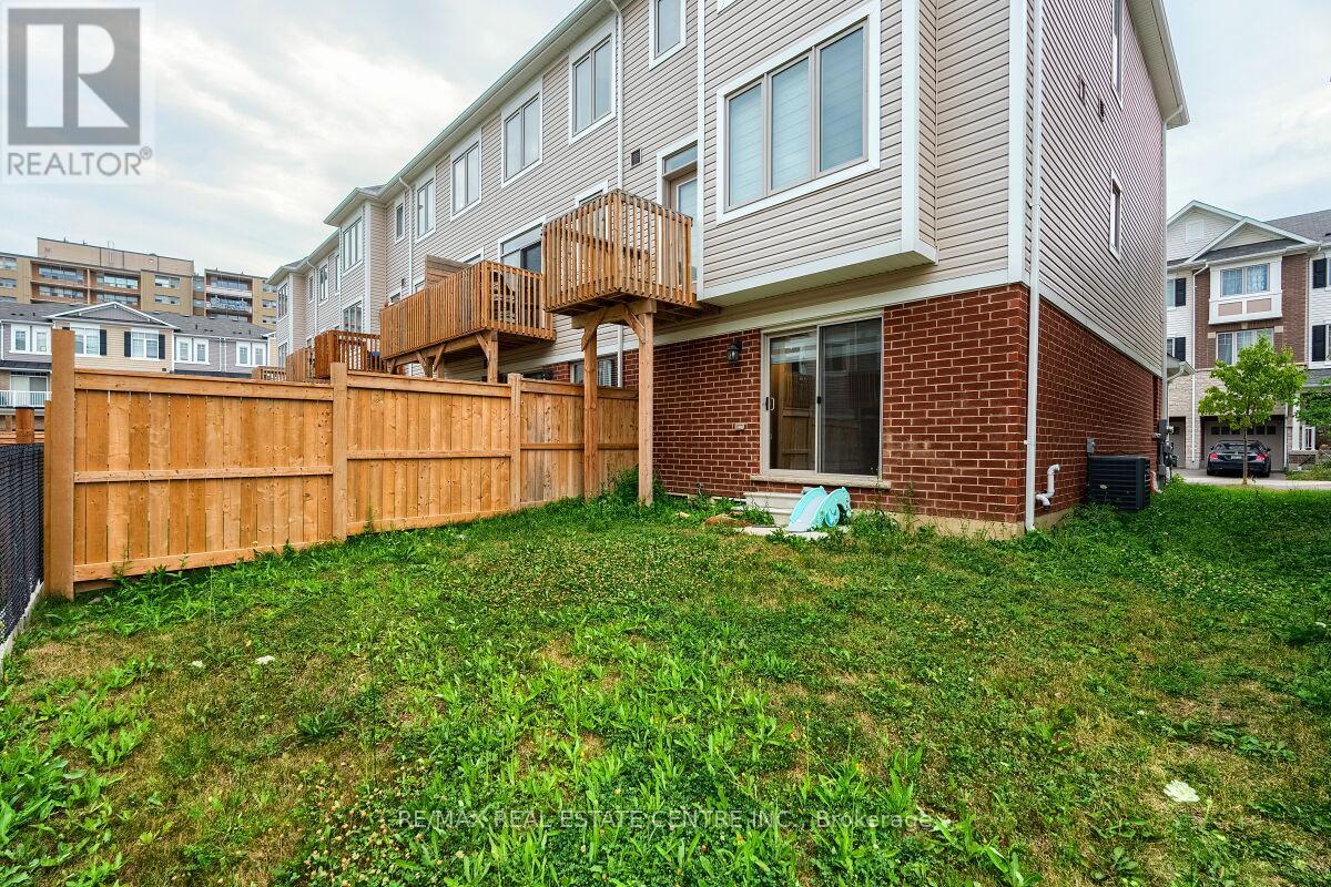 12 Rapids Lane, Hamilton, Ontario  L8K 0A3 - Photo 45 - X12437570