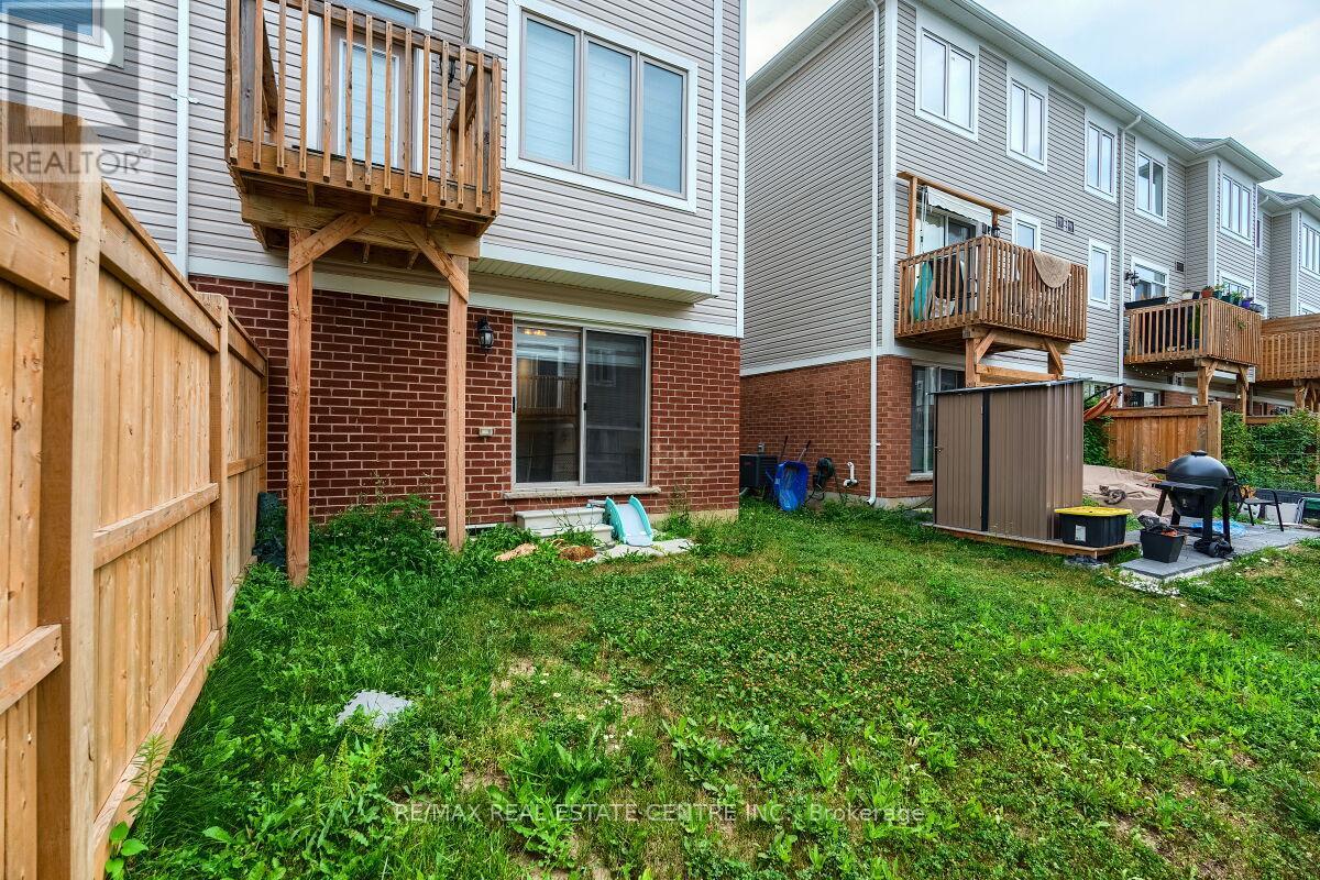 12 Rapids Lane, Hamilton, Ontario  L8K 0A3 - Photo 47 - X12437570