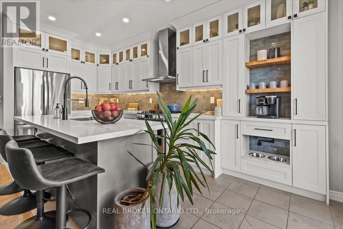 100 Celano Drive, Hamilton, Ontario  L8B 1V2 - Photo 14 - X12437574