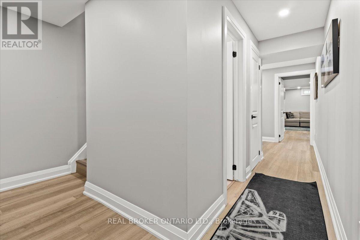 100 Celano Drive, Hamilton, Ontario  L8B 1V2 - Photo 37 - X12437574