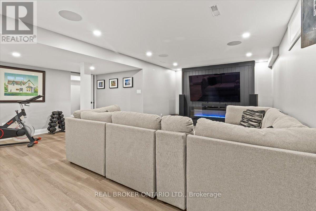 100 Celano Drive, Hamilton, Ontario  L8B 1V2 - Photo 41 - X12437574