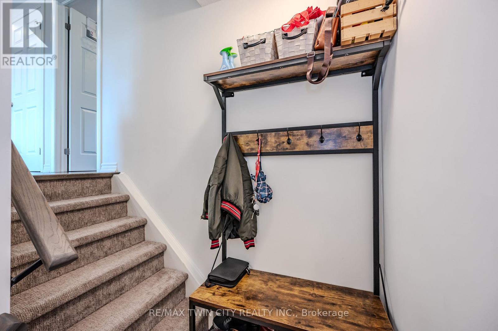 5 - 164 Heiman Street, Kitchener, Ontario  N2M 0B8 - Photo 8 - X12437584