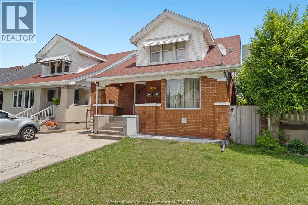 MLS# 25024972: 1668 GOYEAU Unit# UPPER, Windsor, Canada