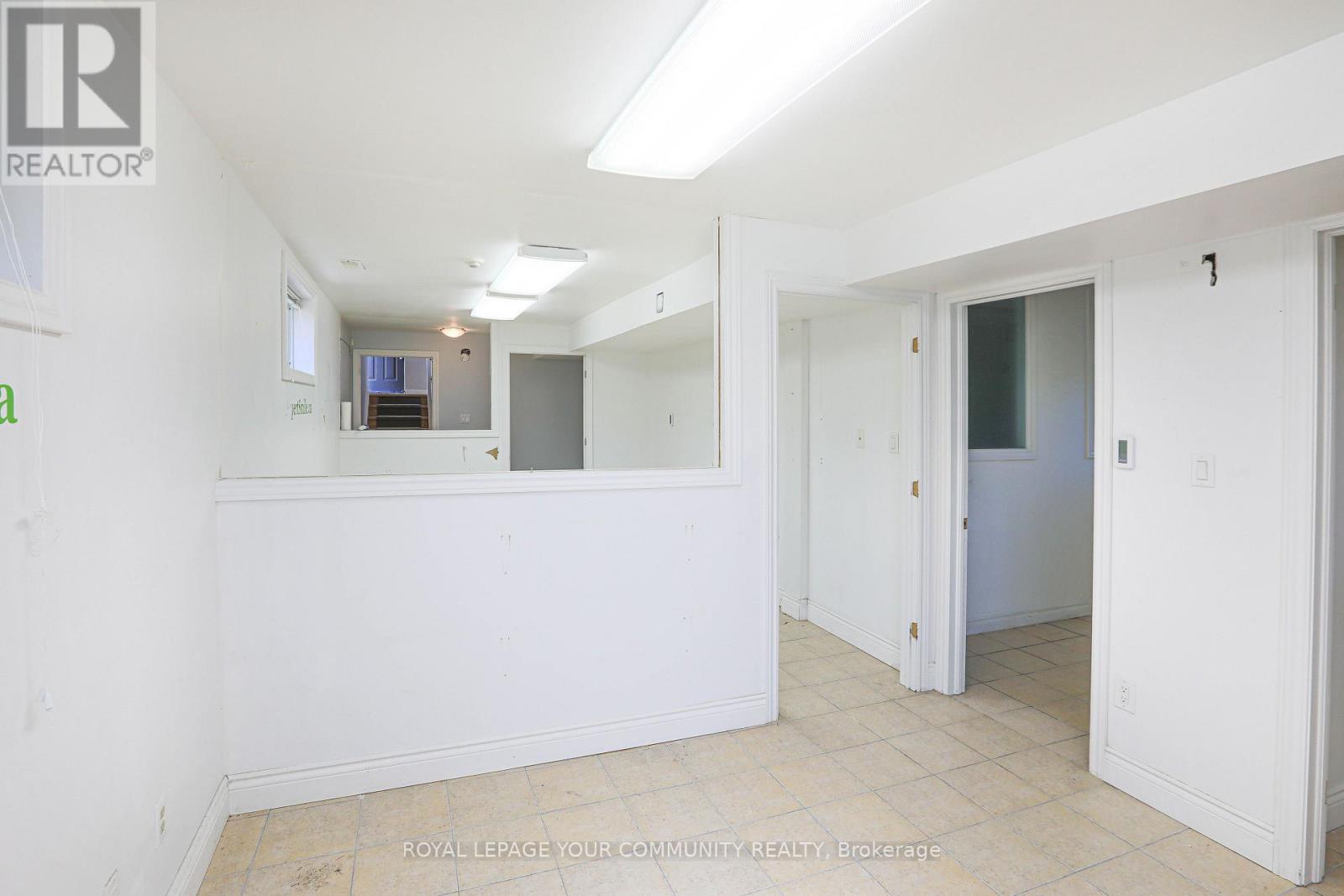 155 King Road, Richmond Hill, Ontario  L4E 2W1 - Photo 17 - N12421512