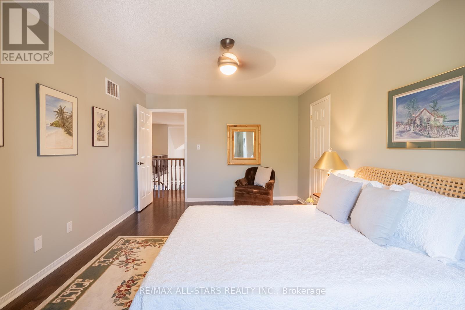 94 Chambersburg Way, Whitchurch-Stouffville, Ontario  L4A 0X8 - Photo 30 - N12376057