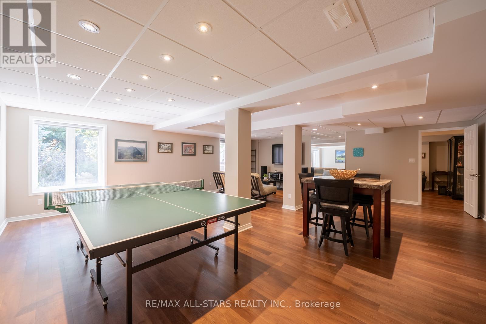 94 Chambersburg Way, Whitchurch-Stouffville, Ontario  L4A 0X8 - Photo 6 - N12376057