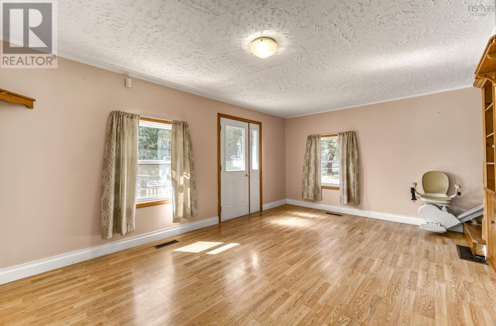 100 Commercial Street, Berwick, Nova Scotia  B0P 1E0 - Photo 8 - 202521780