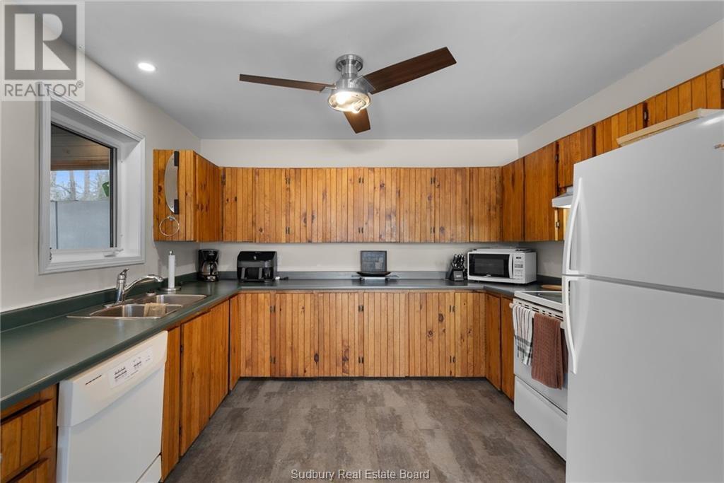 176 Kring Road, Spanish, Ontario  P0P 2E0 - Photo 19 - 2125018