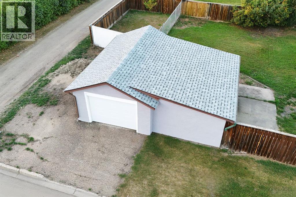 5402 59 Street, Ponoka, Alberta  T4J 1K6 - Photo 6 - A2256881