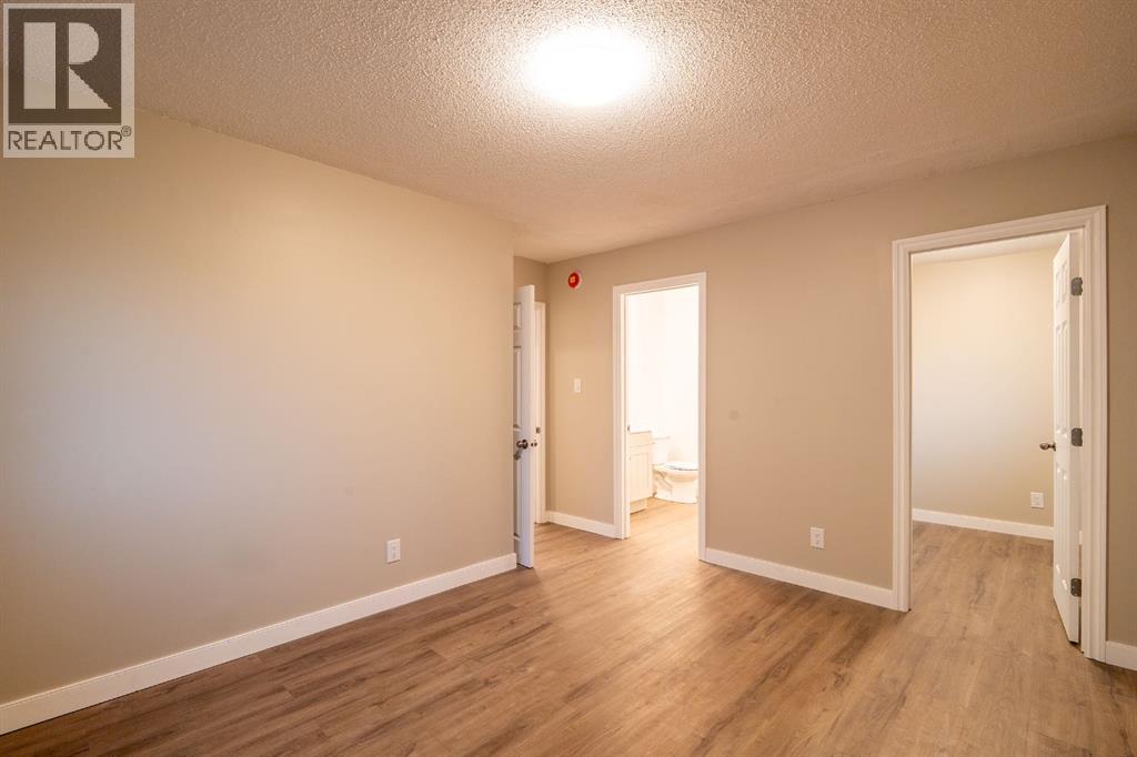 5402 59 Street, Ponoka, Alberta  T4J 1K6 - Photo 22 - A2256881