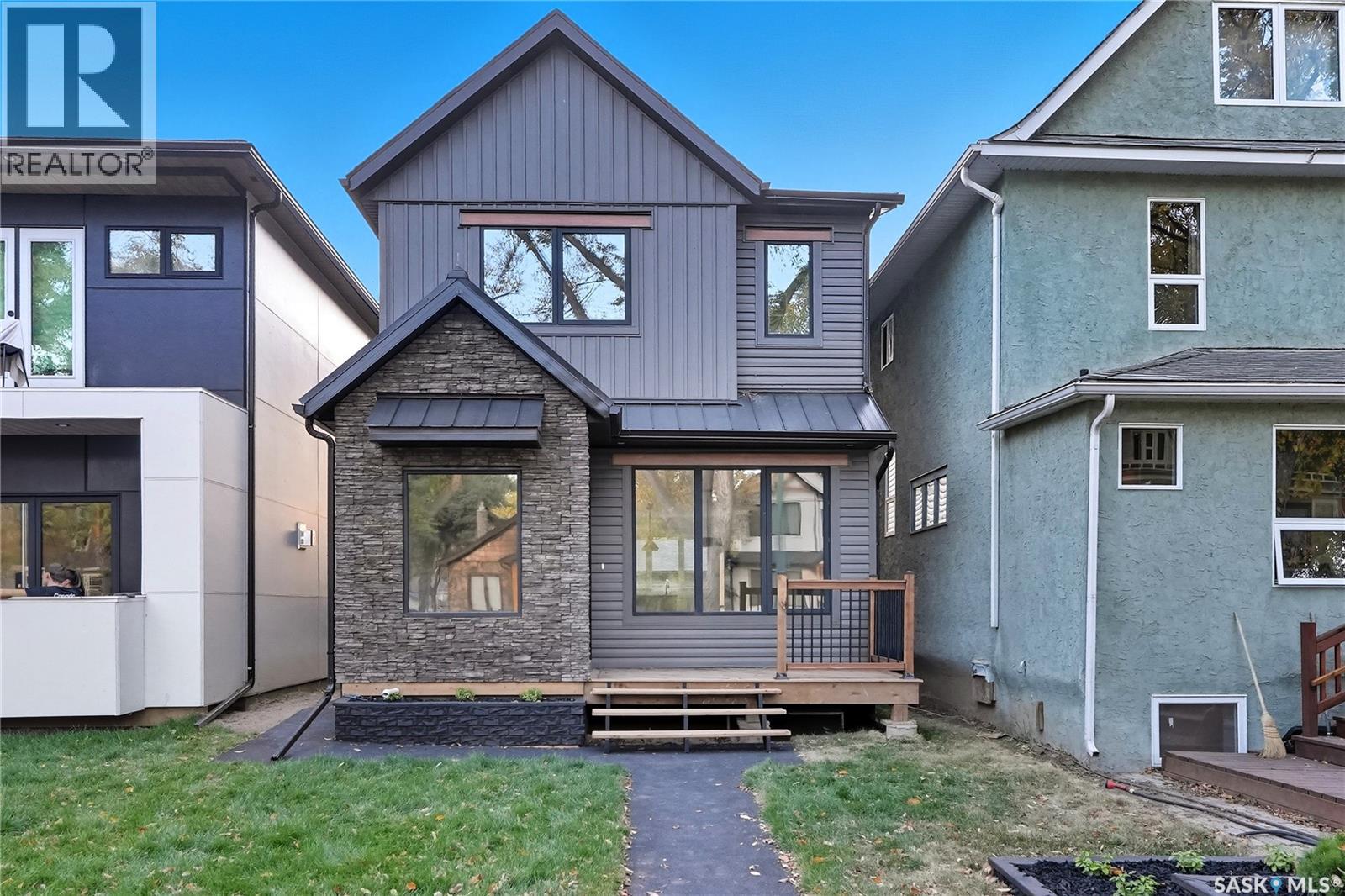 819 6th AVENUE N, Saskatoon, Saskatchewan