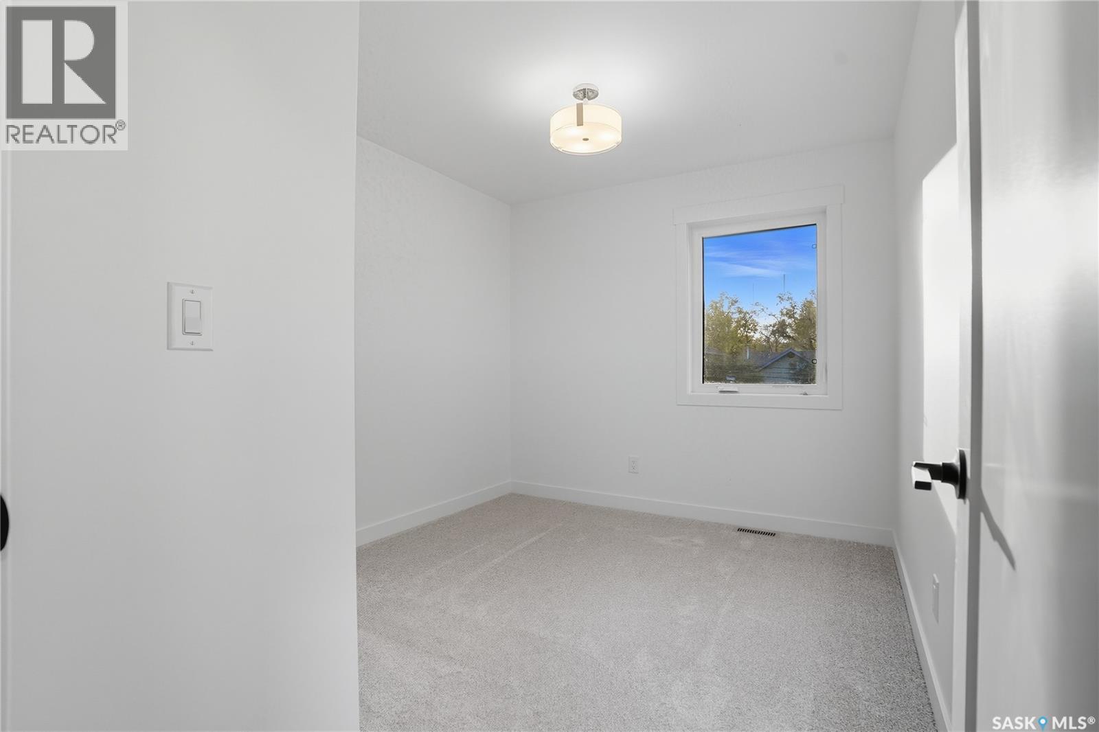 819 6th Avenue N, Saskatoon, Saskatchewan  S7K 2T1 - Photo 29 - SK019768