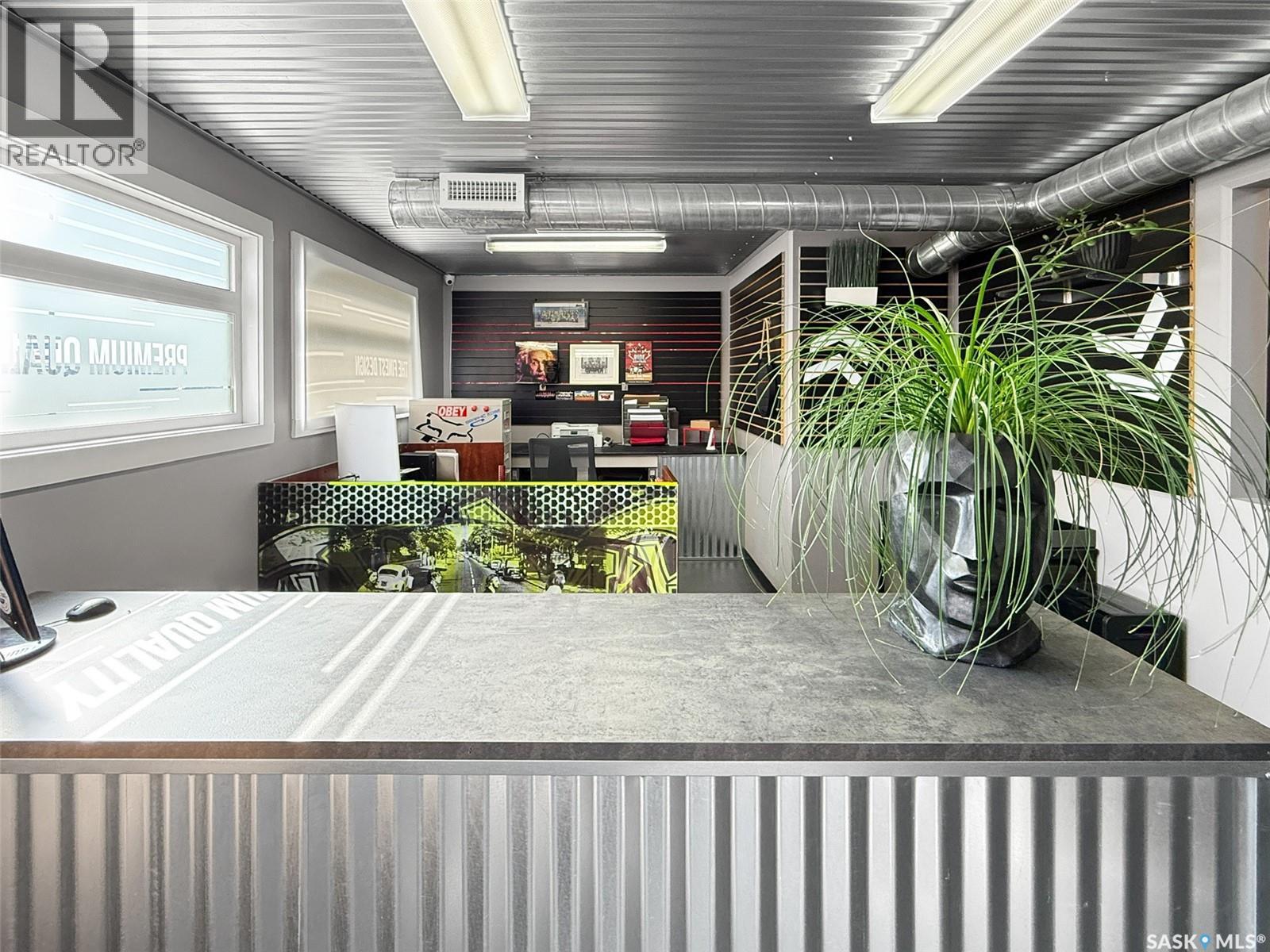 1411 North Service Road W, Swift Current, Saskatchewan  S9H 3S9 - Photo 20 - SK019516