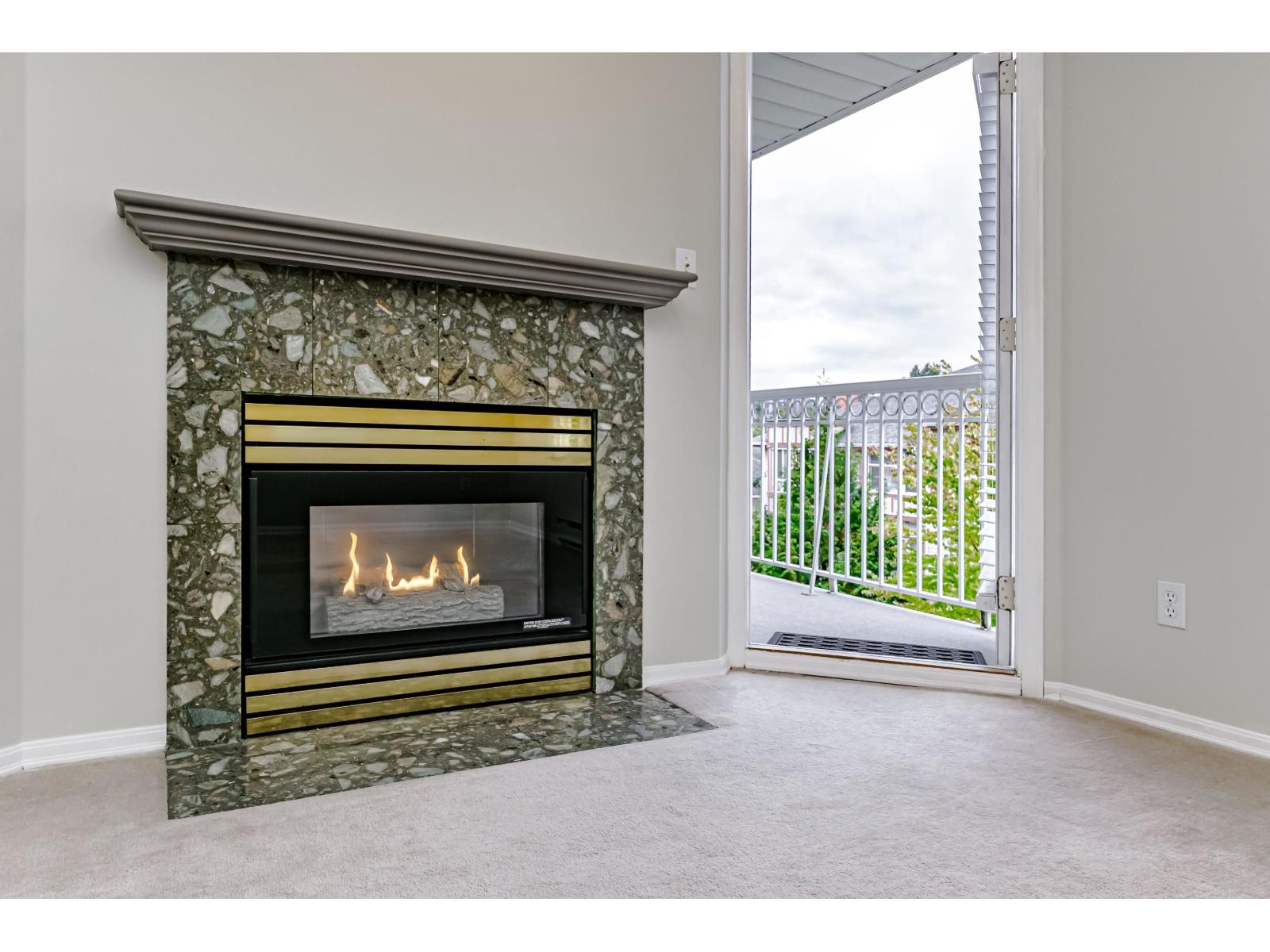 304 13955 Laurel Drive, Surrey, British Columbia  V3T 1A8 - Photo 8 - R3053574