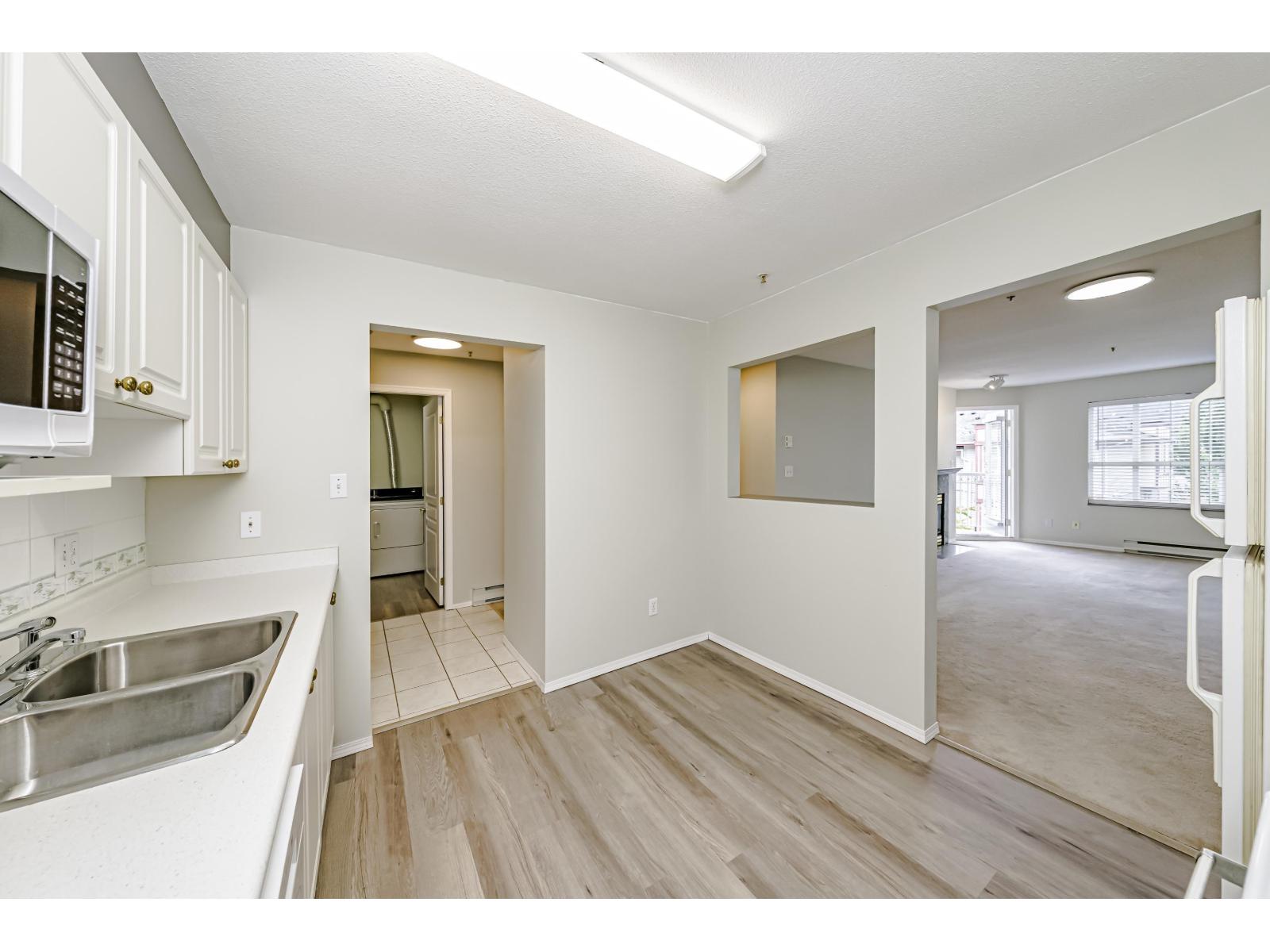 304 13955 Laurel Drive, Surrey, British Columbia  V3T 1A8 - Photo 17 - R3053574