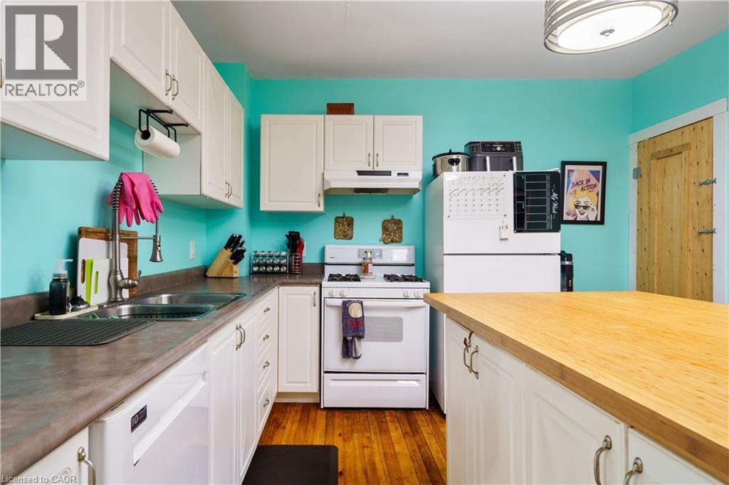 219 Avondale Street, Hamilton, Ontario  L8L 7C4 - Photo 8 - 40770412