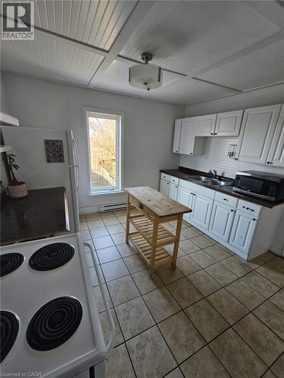 219 Avondale Street, Hamilton, Ontario  L8L 7C4 - Photo 13 - 40770412