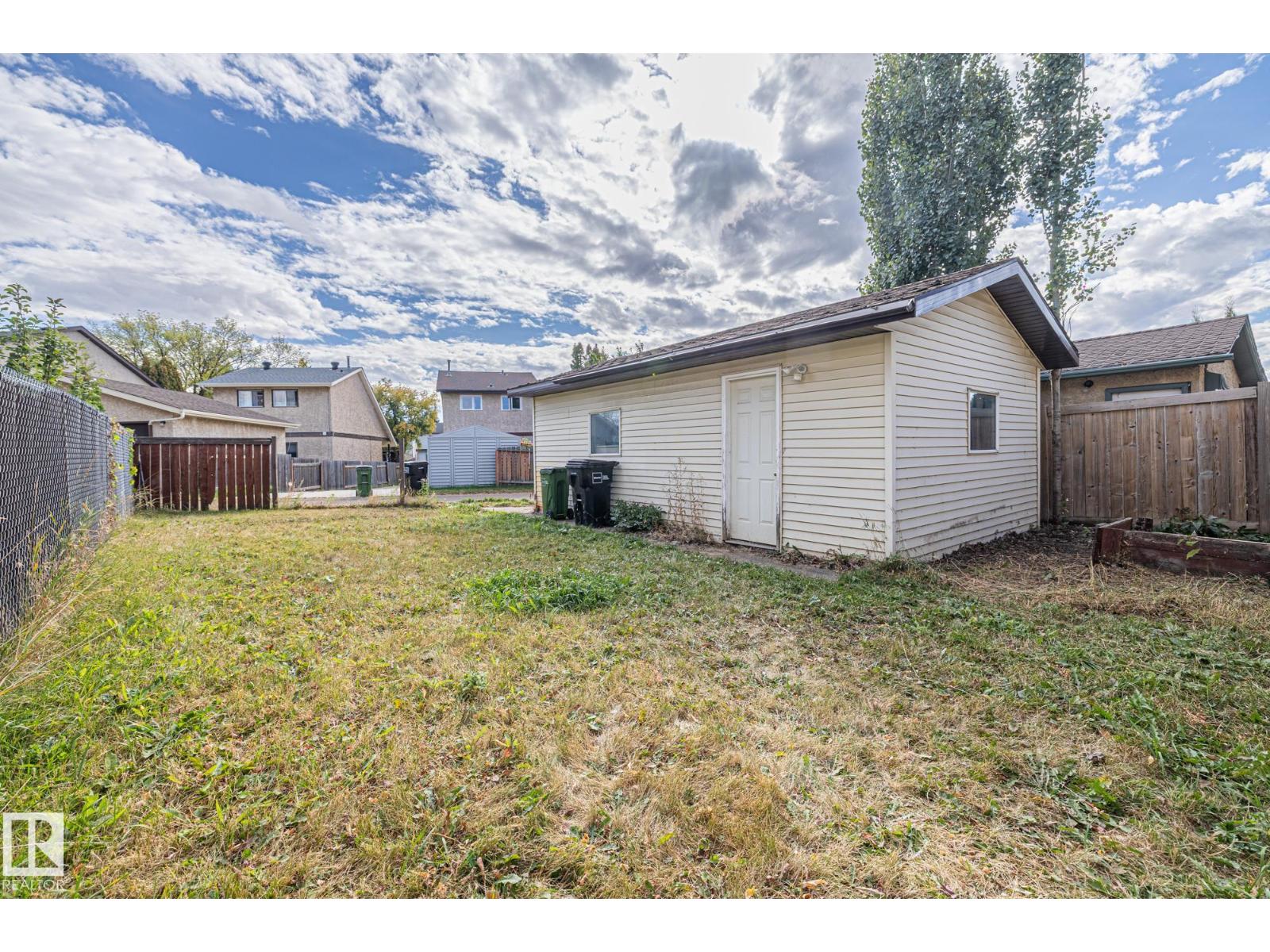 3511 42 Av Nw, Edmonton, Alberta  T6L 5C7 - Photo 31 - E4460250
