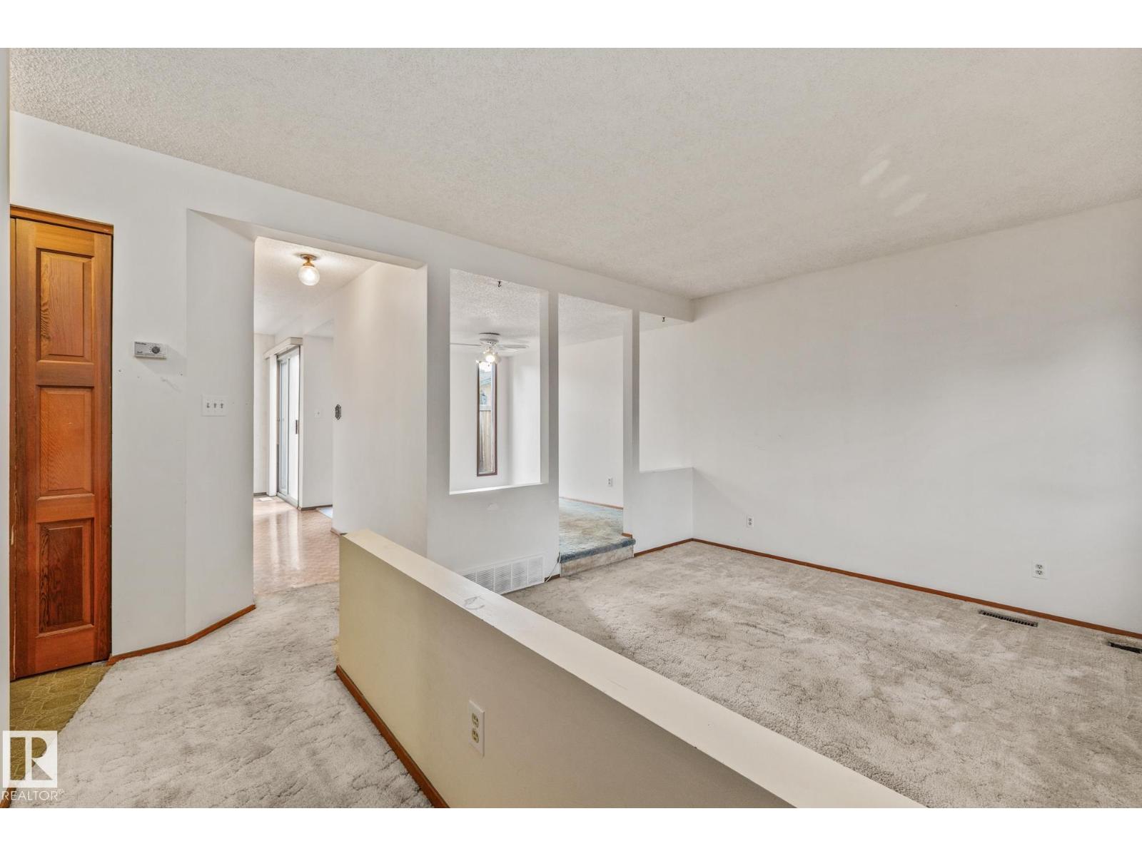 3511 42 Av Nw, Edmonton, Alberta  T6L 5C7 - Photo 7 - E4460250