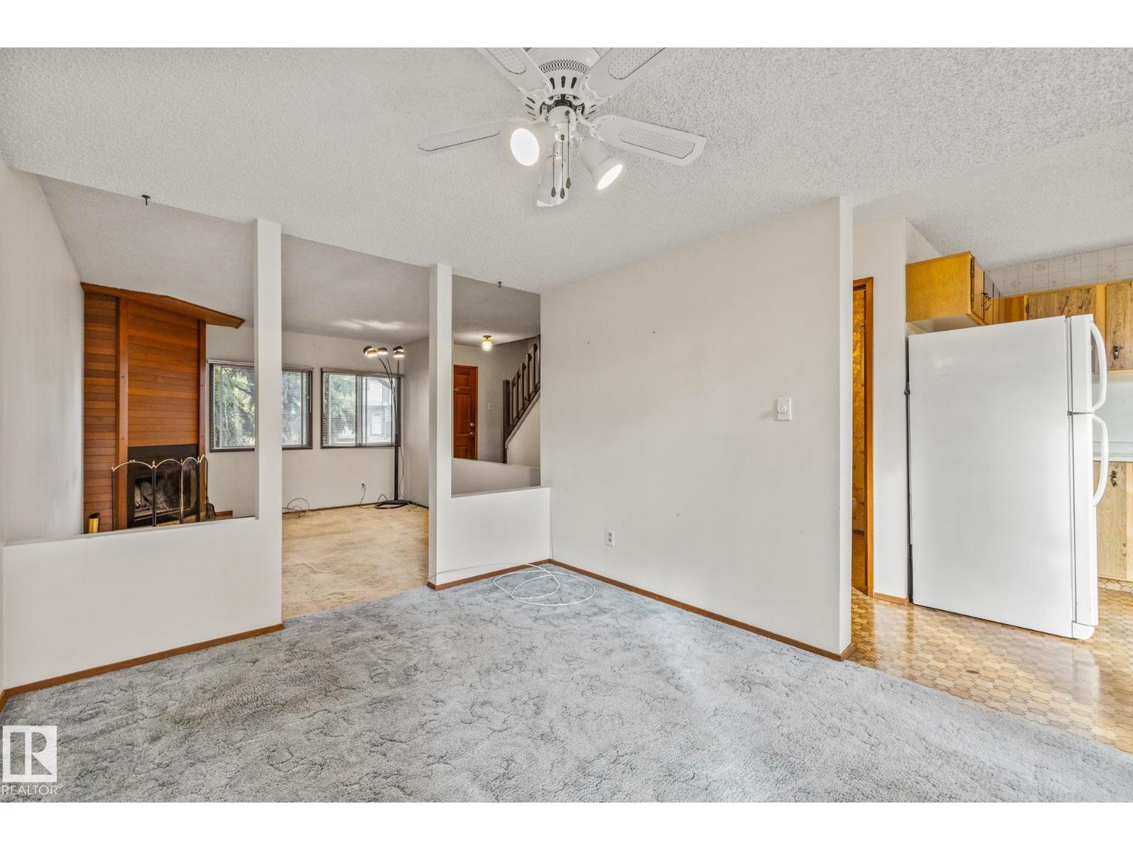 3511 42 Av Nw, Edmonton, Alberta  T6L 5C7 - Photo 9 - E4460250