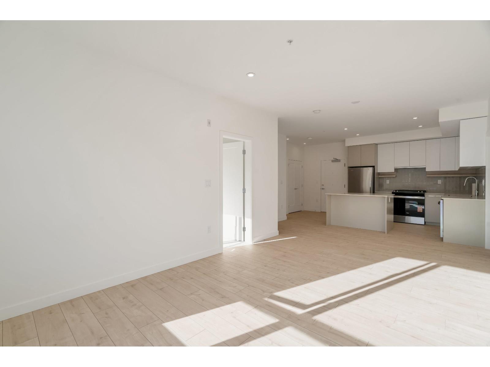 223 13788 76 Avenue, Surrey, British Columbia  V3W 3V9 - Photo 12 - R3053627