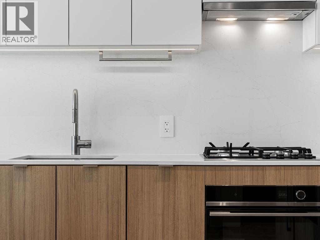 1709 505 Nelson Street, Coquitlam, British Columbia  V3J 0R5 - Photo 2 - R3053548