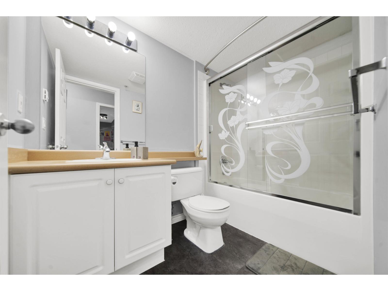 311 13780 76 Avenue, Surrey, British Columbia  V3W 1E5 - Photo 10 - R3052782