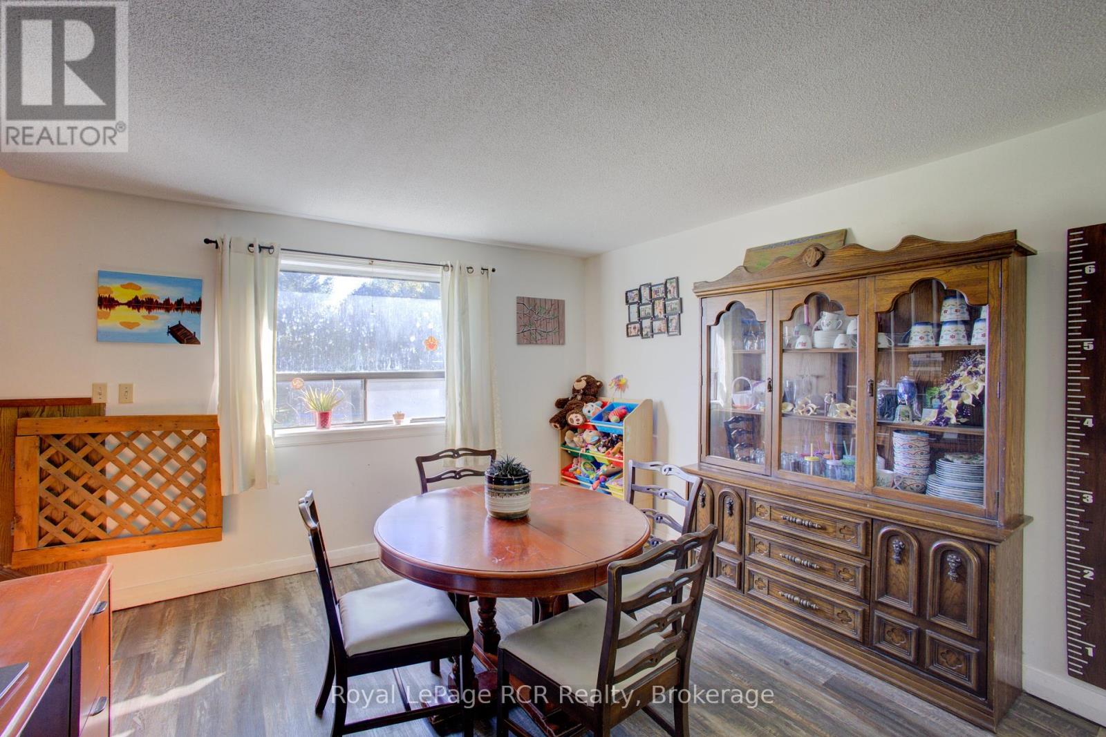 193608 30th Side Road, Hanover, Ontario  N4N 3B8 - Photo 14 - X12432935