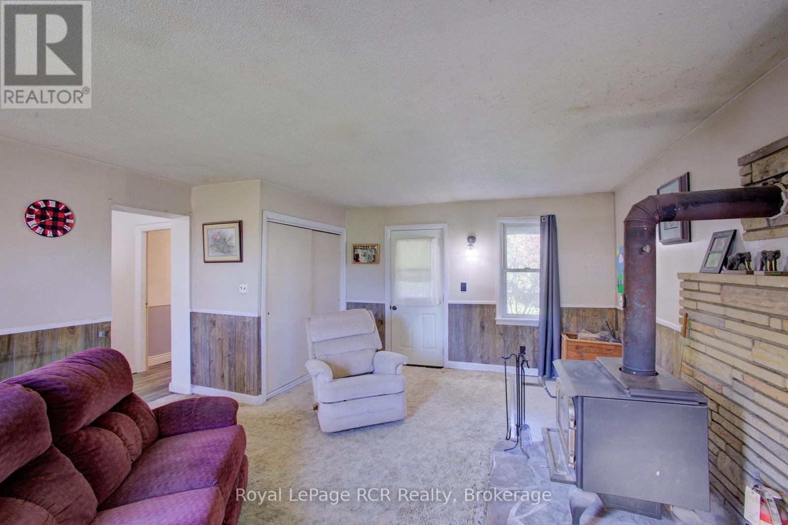 193608 30th Side Road, Hanover, Ontario  N4N 3B8 - Photo 18 - X12432935