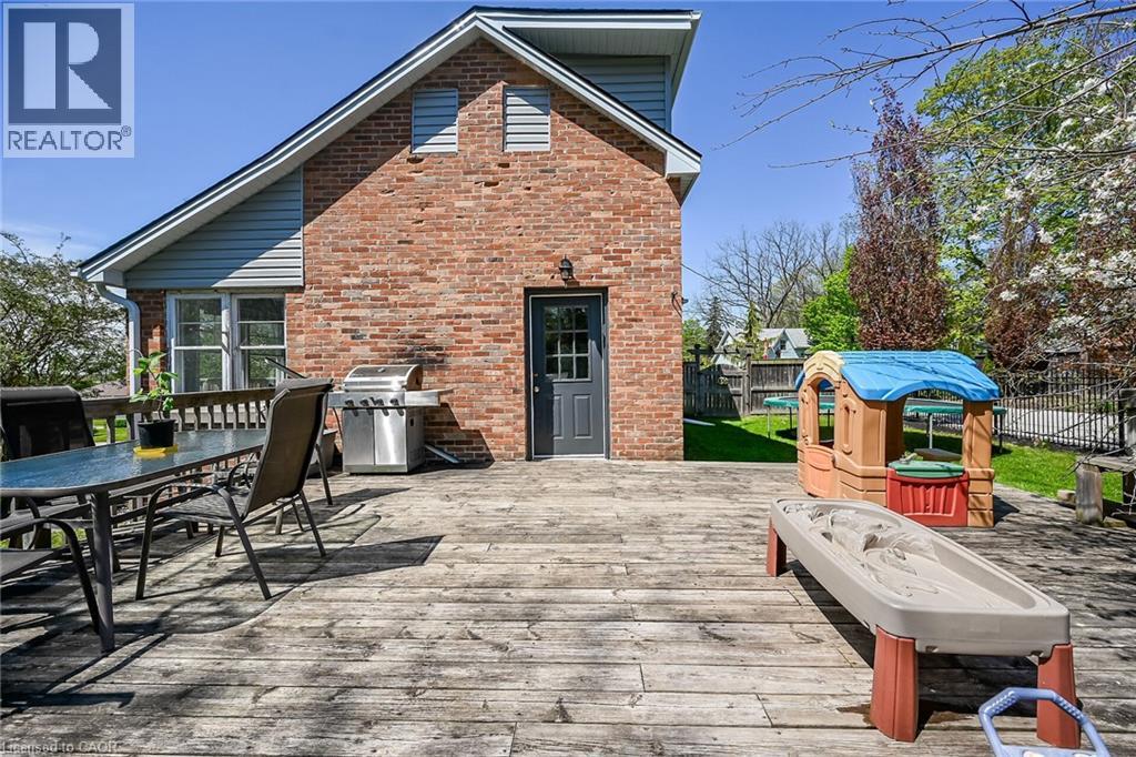 22 Tolhurst Avenue, St. George, Ontario  N0E 1N0 - Photo 34 - 40775467