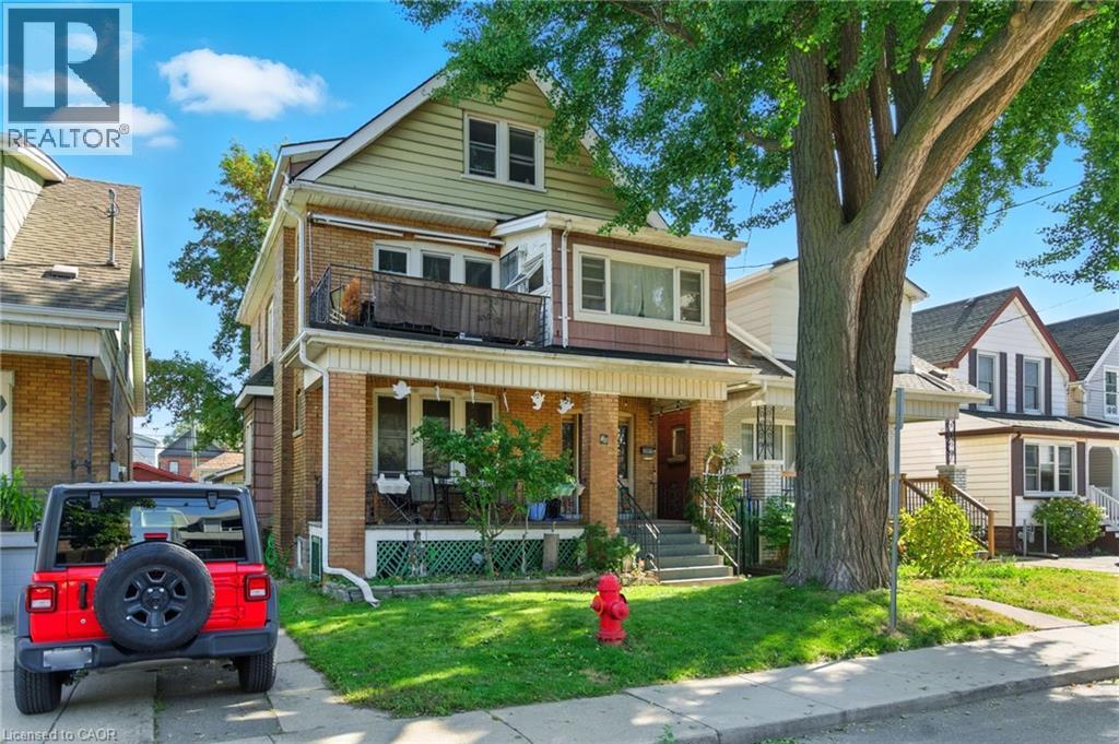 70 Belview Avenue, Hamilton, Ontario  L8L 7K8 - Photo 3 - 40774611