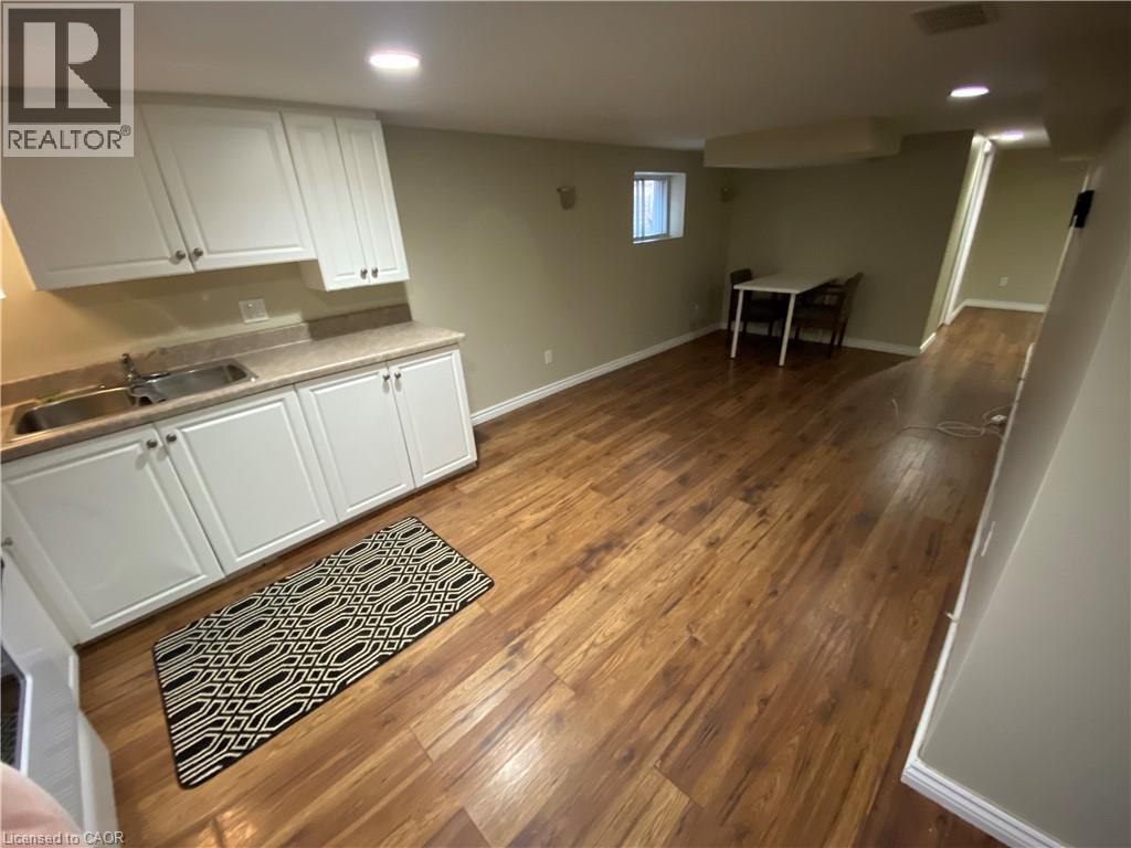 70 Belview Avenue, Hamilton, Ontario  L8L 7K8 - Photo 14 - 40774056