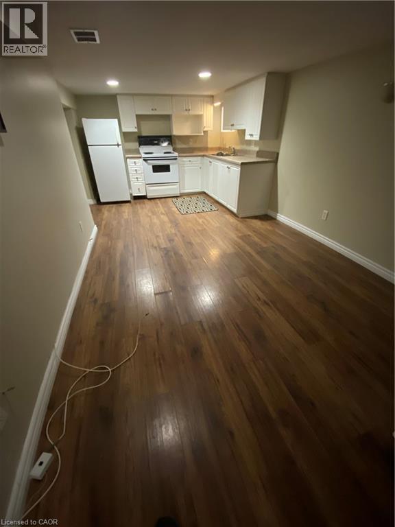 70 Belview Avenue, Hamilton, Ontario  L8L 7K8 - Photo 15 - 40774056