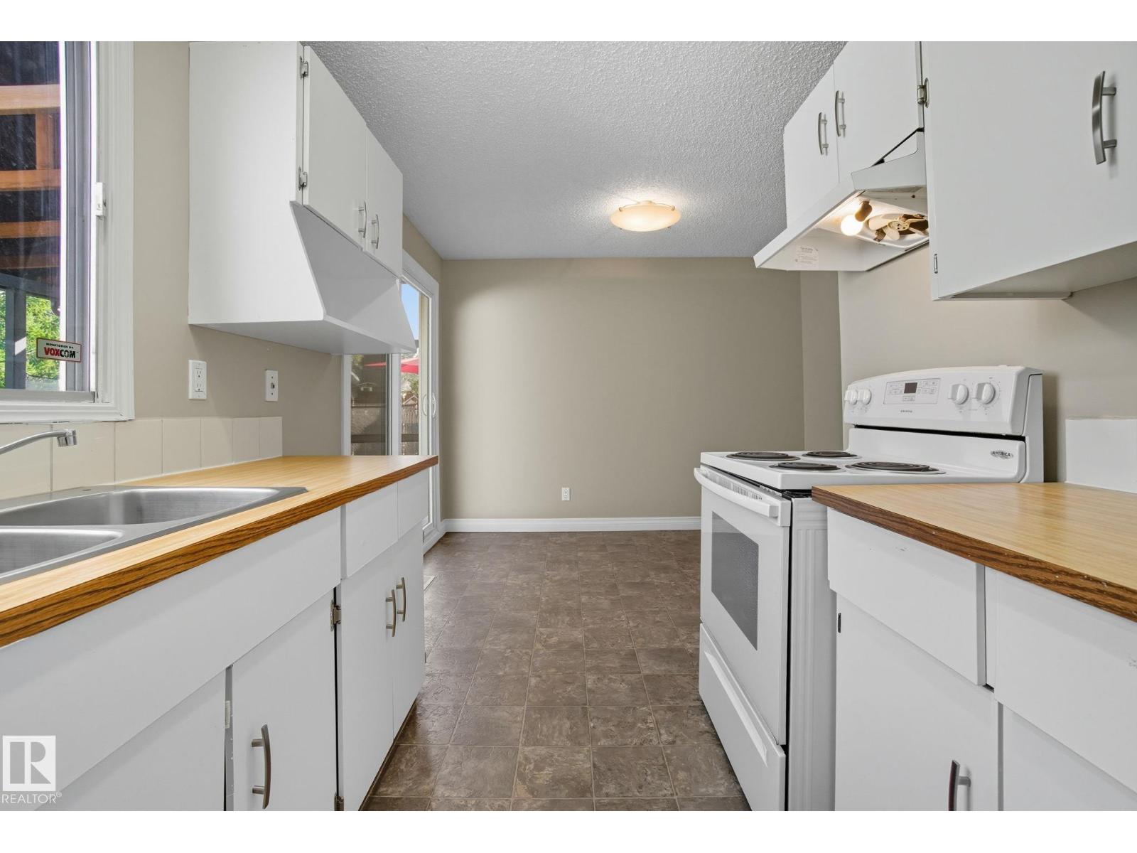 121 Kirkwood Wy Nw, Edmonton, Alberta  T6L 5J7 - Photo 20 - E4460251